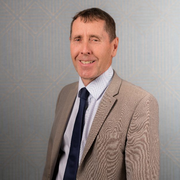 Mark Youngman, Spencers Estate Agents in Ringwood
